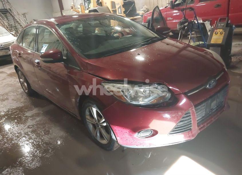 Photo 6 of 2014 Ford Focus SE (VIN 1FADP3F24EL424056)