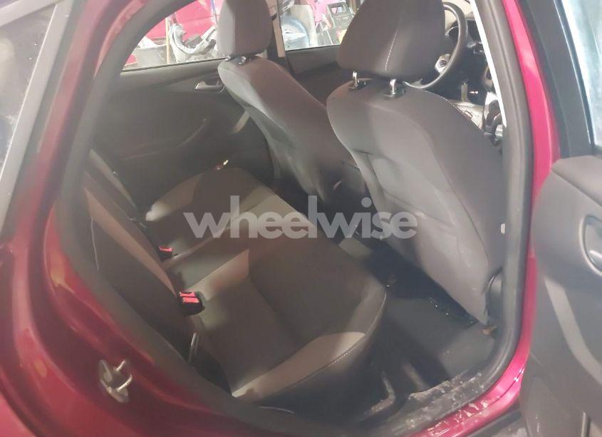 Photo 8 of 2014 Ford Focus SE (VIN 1FADP3F24EL424056)