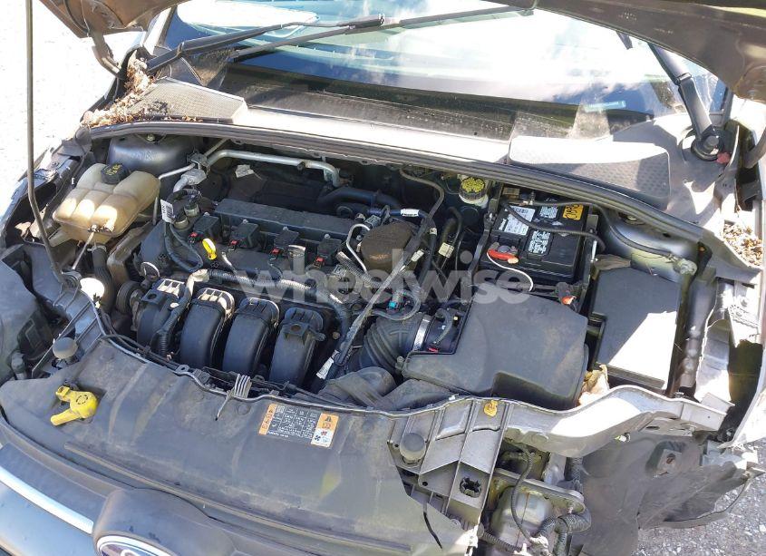 Photo 10 of 2014 Ford Focus SE (VIN 1FADP3F24EL426860)