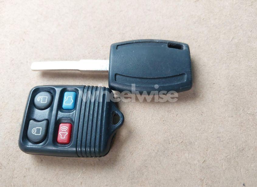 Photo 11 of 2014 Ford Focus SE (VIN 1FADP3F24EL433677)