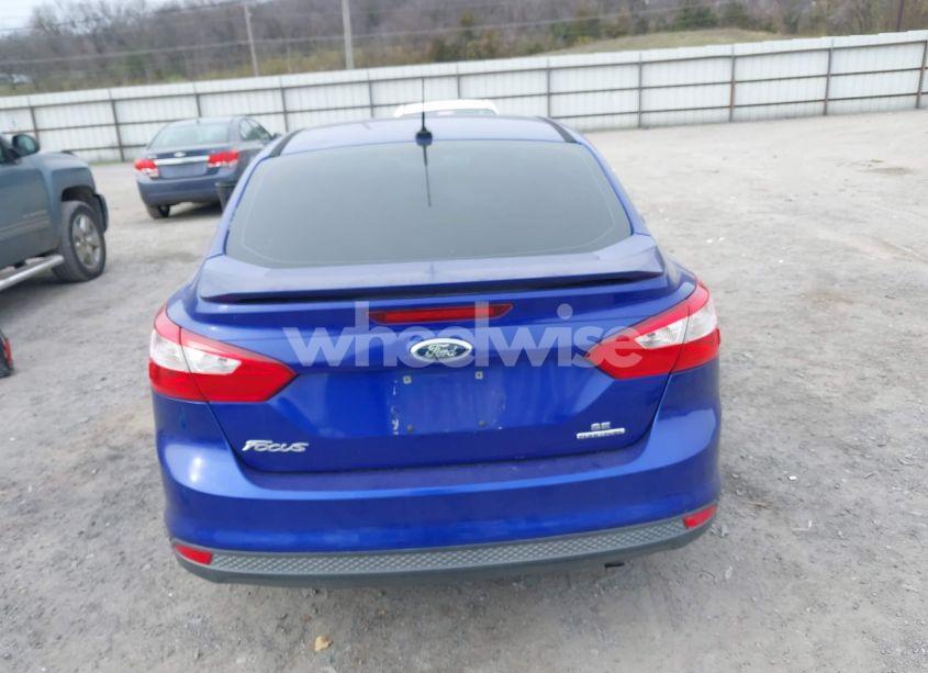 Photo 16 of 2014 Ford Focus SE (VIN 1FADP3F24EL433677)