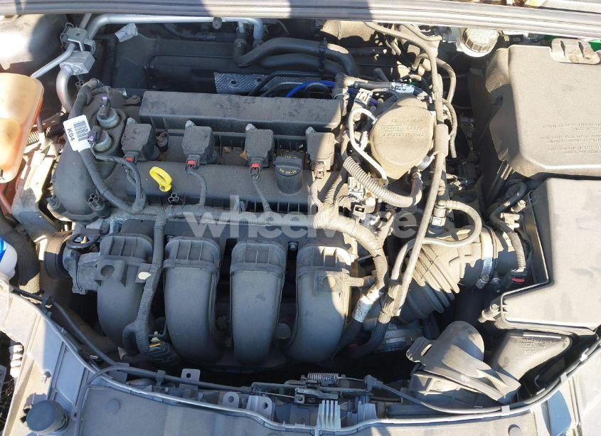 Photo 10 of 2014 Ford Focus SE (VIN 1FADP3F24EL436885)