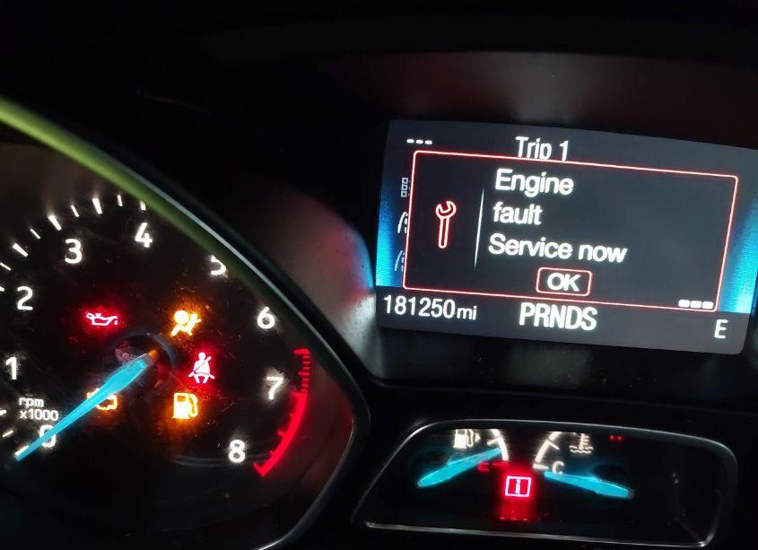 Photo 15 of 2015 Ford Focus SE (VIN 1FADP3F24FL240253)