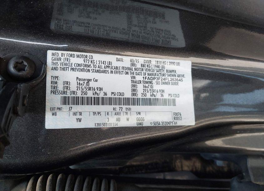 Photo 9 of 2015 Ford Focus SE (VIN 1FADP3F24FL263645)