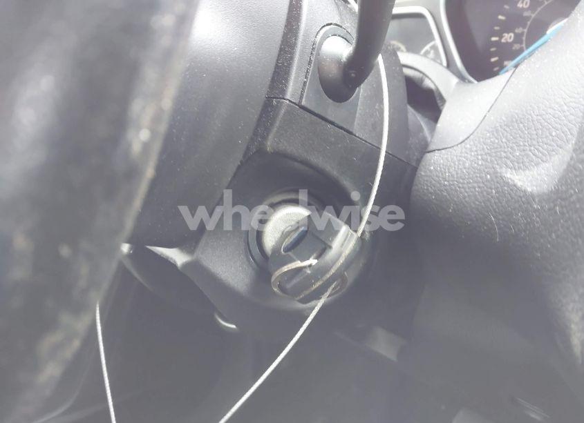 Photo 11 of 2015 Ford Focus SE (VIN 1FADP3F24FL268232)