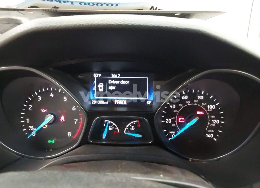 Photo 7 of 2015 Ford Focus SE (VIN 1FADP3F24FL343320)