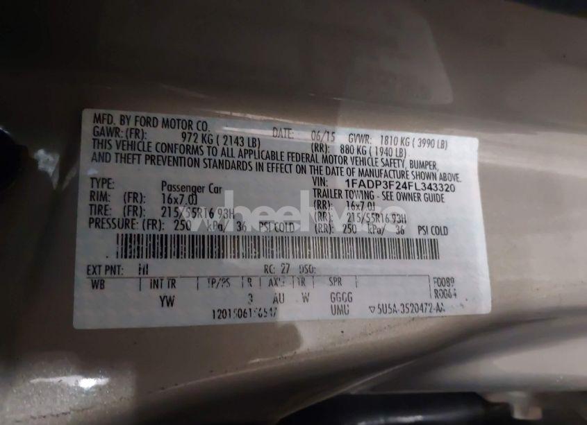 Photo 9 of 2015 Ford Focus SE (VIN 1FADP3F24FL343320)