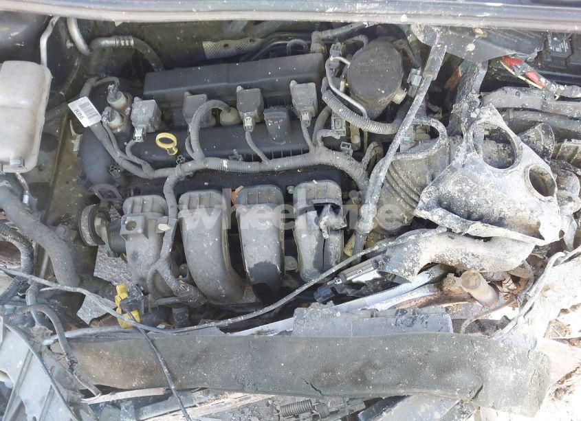 Photo 10 of 2015 Ford Focus SE (VIN 1FADP3F24FL346749)