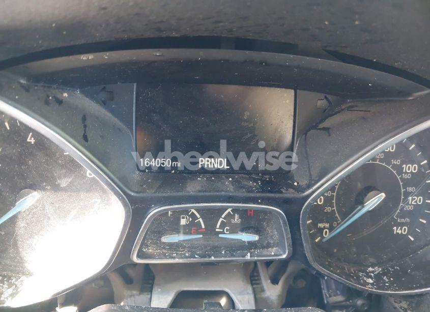 Photo 7 of 2015 Ford Focus SE (VIN 1FADP3F24FL346749)