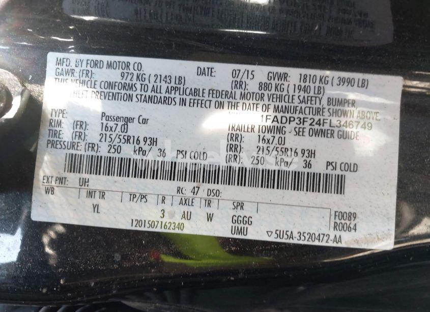 Photo 9 of 2015 Ford Focus SE (VIN 1FADP3F24FL346749)