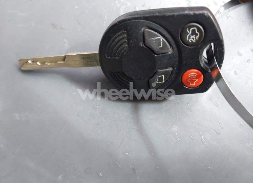 Photo 11 of 2015 Ford Focus SE (VIN 1FADP3F24FL349439)