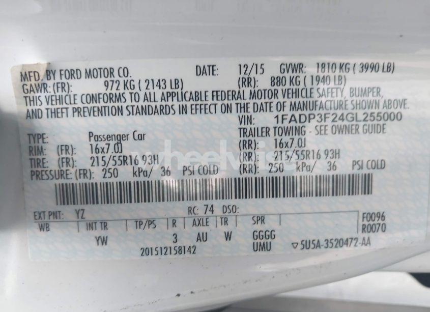 Photo 9 of 2016 Ford Focus SE (VIN 1FADP3F24GL255000)