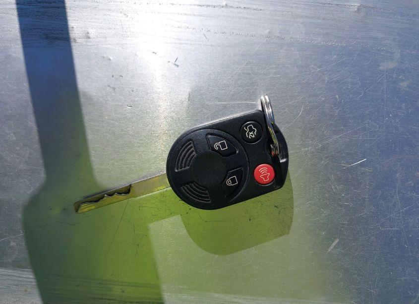 Photo 11 of 2016 Ford Focus SE (VIN 1FADP3F24GL282908)