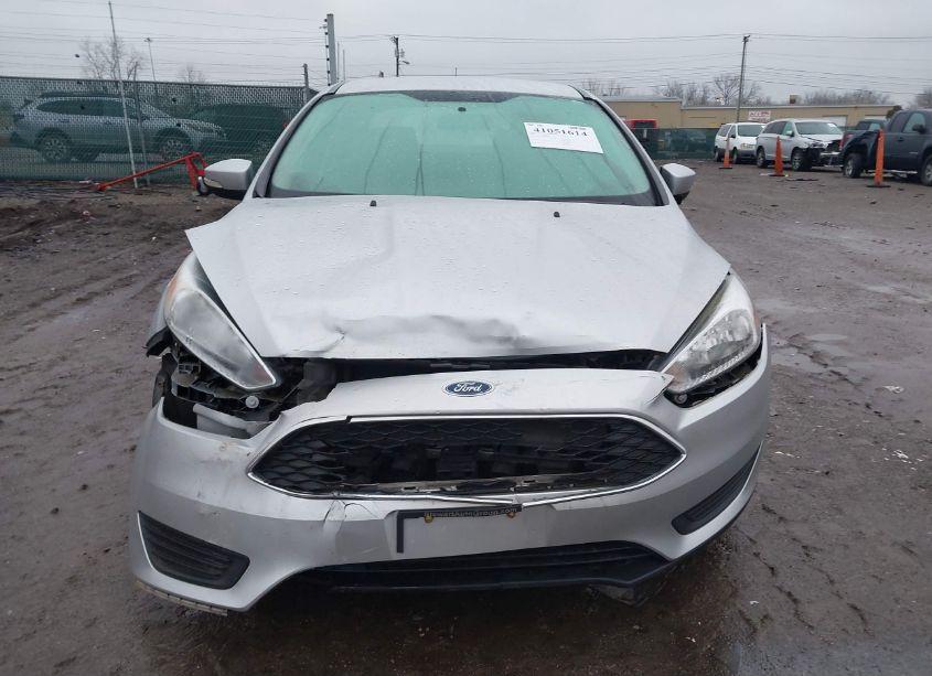 Photo 6 of 2016 Ford Focus SE (VIN 1FADP3F24GL329547)