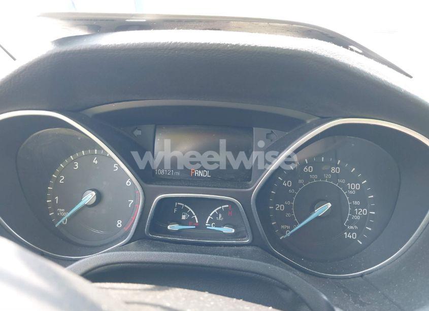 Photo 7 of 2016 Ford Focus SE (VIN 1FADP3F24GL352729)