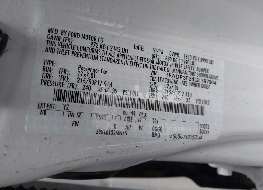 Photo 9 of 2016 Ford Focus SE (VIN 1FADP3F24GL397864)