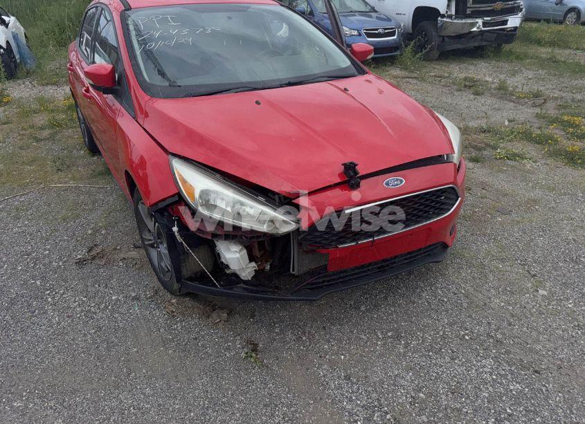 Photo 6 of 2016 Ford Focus SE (VIN 1FADP3F24GL403372)