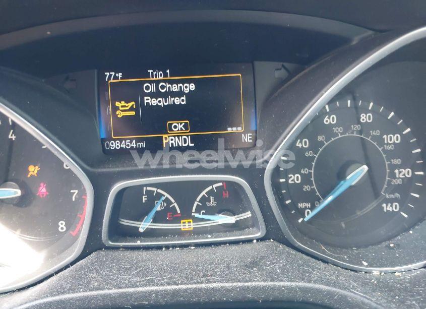 Photo 7 of 2017 Ford Focus SE (VIN 1FADP3F24HL243608)