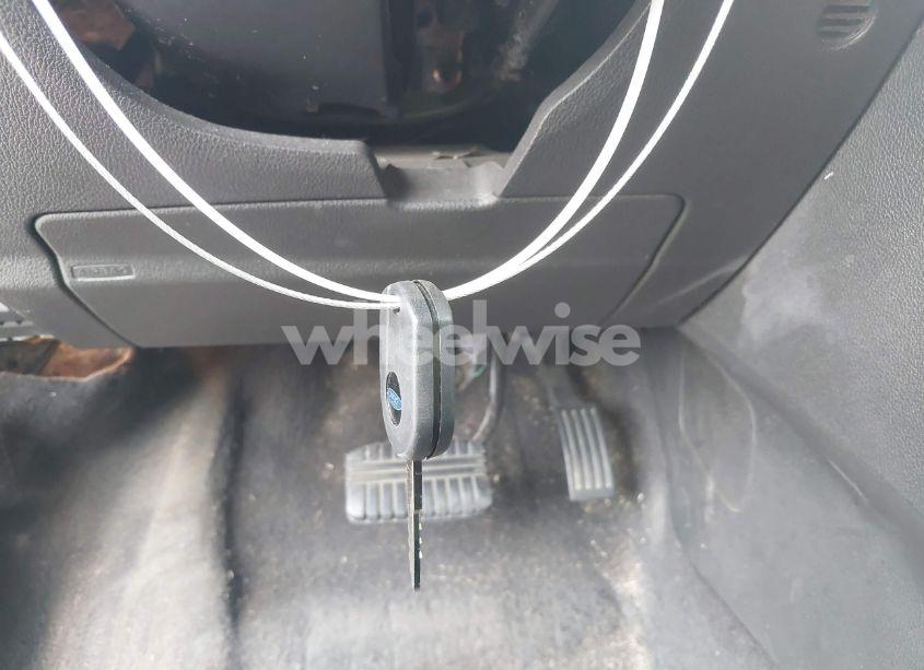 Photo 11 of 2018 Ford Focus SE (VIN 1FADP3F24JL212901)