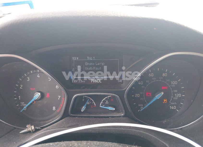 Photo 7 of 2018 Ford Focus SE (VIN 1FADP3F24JL212901)