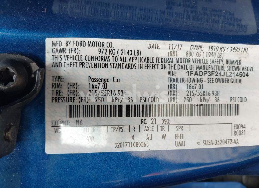 Photo 9 of 2018 Ford Focus SE (VIN 1FADP3F24JL214504)