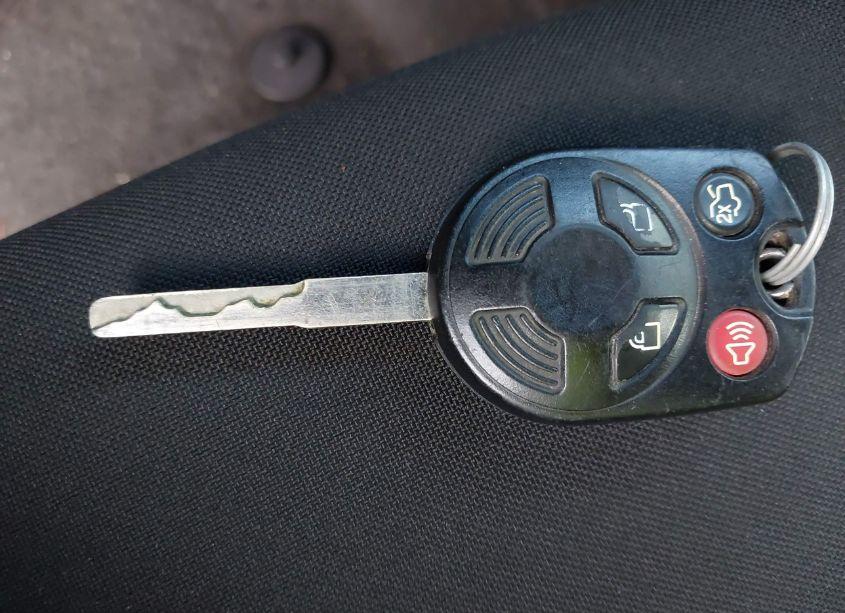 Photo 11 of 2018 Ford Focus SE (VIN 1FADP3F24JL259152)