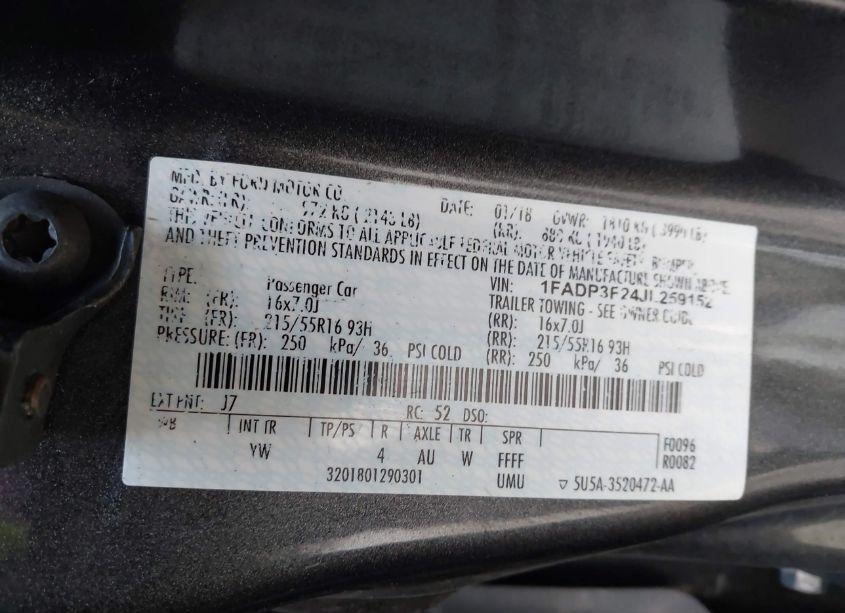 Photo 9 of 2018 Ford Focus SE (VIN 1FADP3F24JL259152)