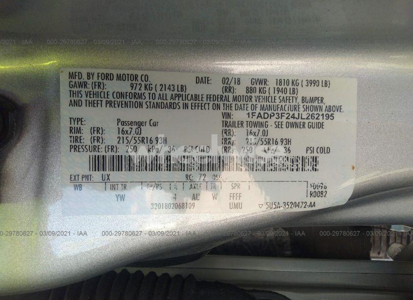 Photo 9 of 2018 Ford Focus SE (VIN 1FADP3F24JL262195)