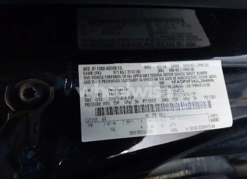 Photo 9 of 2018 Ford Focus SE (VIN 1FADP3F24JL294869)