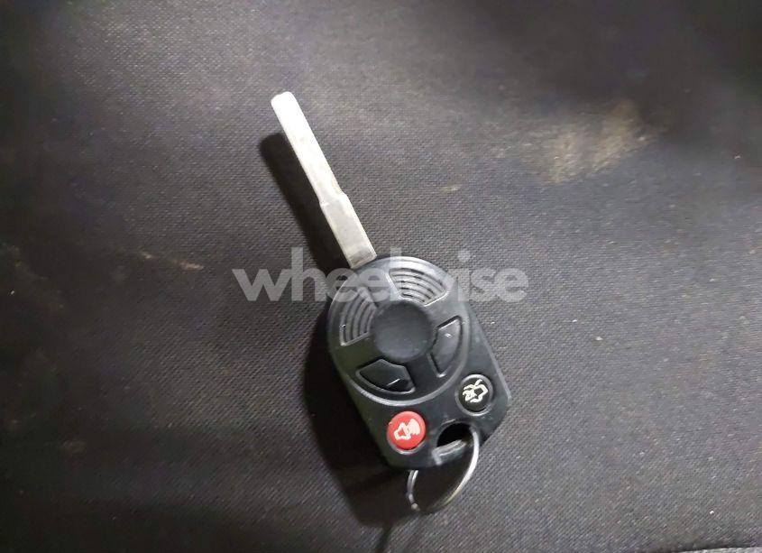 Photo 11 of 2018 Ford Focus SE (VIN 1FADP3F24JL295505)