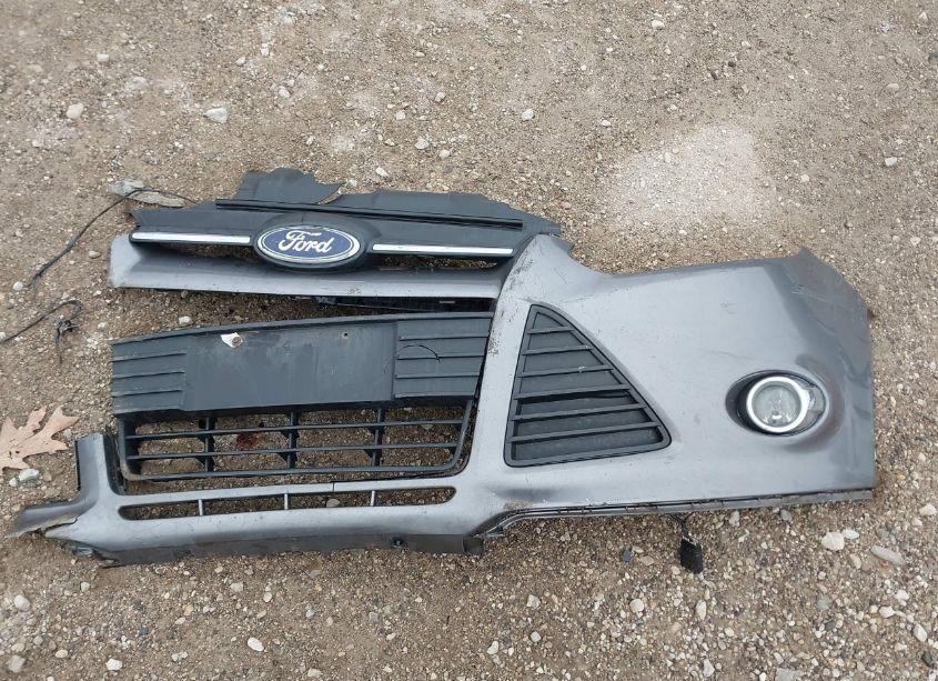 Photo 12 of 2013 Ford Focus SE (VIN 1FADP3F25DL112018)