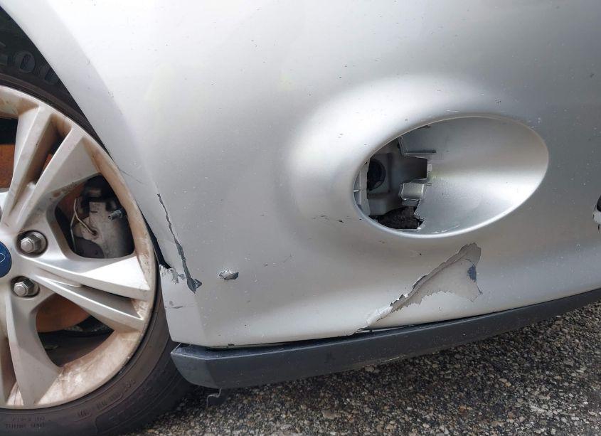 Photo 6 of 2013 Ford Focus SE (VIN 1FADP3F25DL121852)