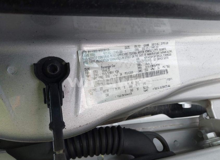 Photo 9 of 2013 Ford Focus SE (VIN 1FADP3F25DL136822)