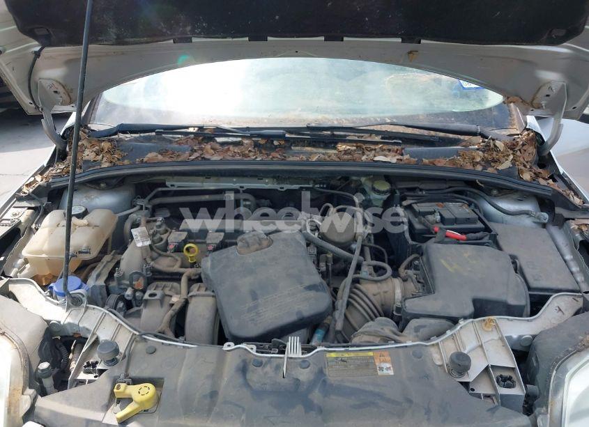 Photo 10 of 2013 Ford Focus SE (VIN 1FADP3F25DL138117)