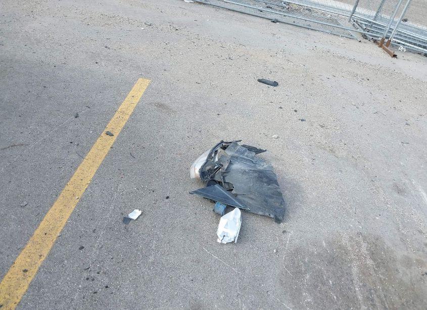 Photo 12 of 2013 Ford Focus SE (VIN 1FADP3F25DL183767)