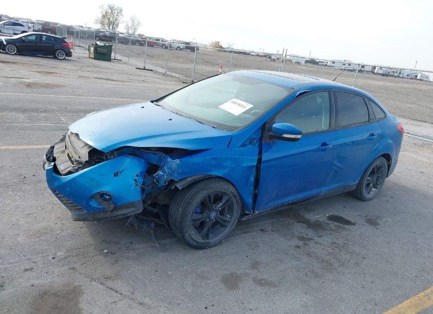 Photo 13 of 2013 Ford Focus SE (VIN 1FADP3F25DL183767)