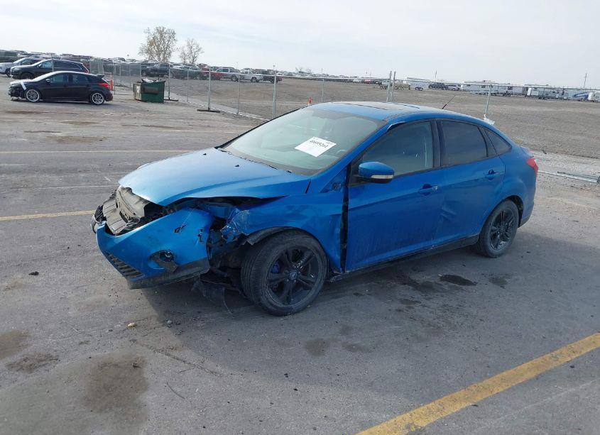 Photo 2 of 2013 Ford Focus SE (VIN 1FADP3F25DL183767)