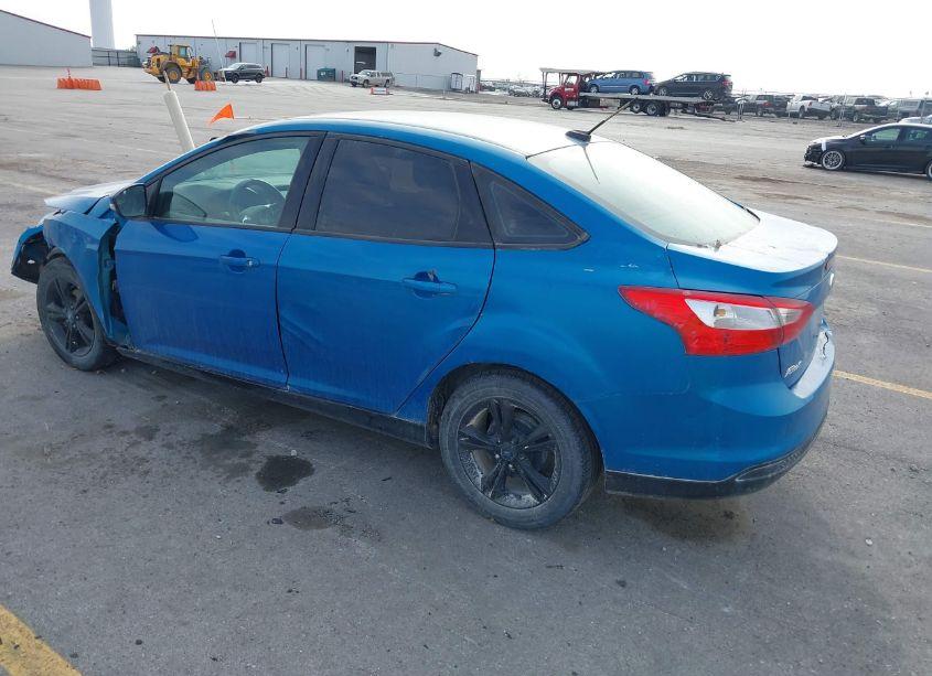 Photo 3 of 2013 Ford Focus SE (VIN 1FADP3F25DL183767)