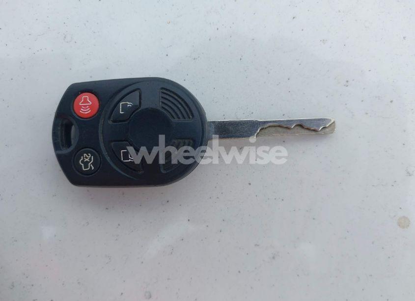 Photo 11 of 2013 Ford Focus SE (VIN 1FADP3F25DL189133)