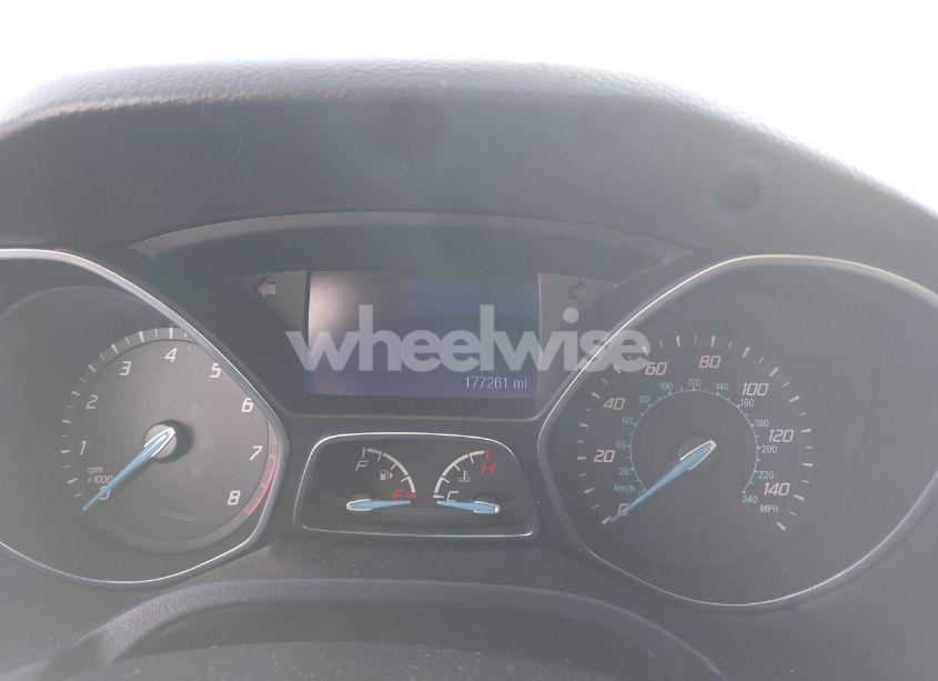 Photo 7 of 2013 Ford Focus SE (VIN 1FADP3F25DL201457)