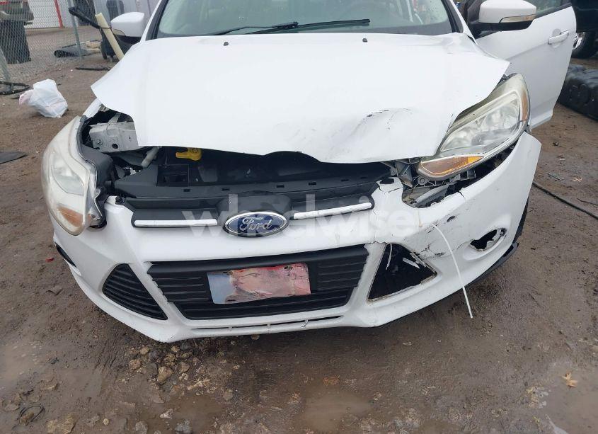 Photo 6 of 2013 Ford Focus SE (VIN 1FADP3F25DL221207)