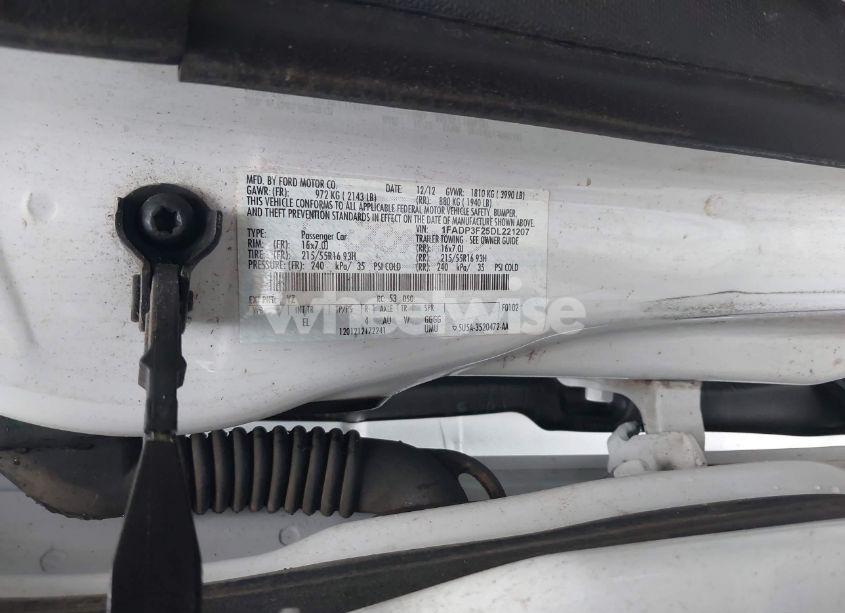 Photo 9 of 2013 Ford Focus SE (VIN 1FADP3F25DL221207)