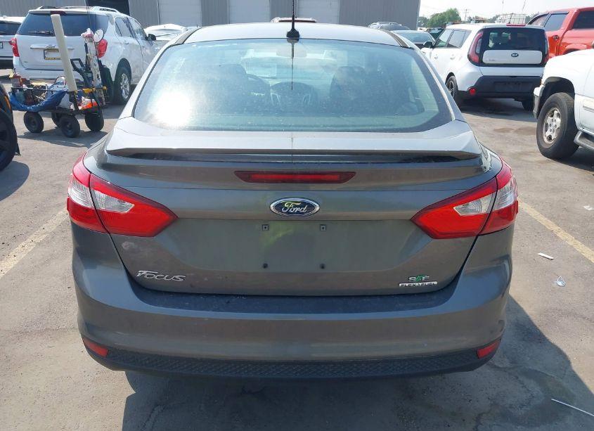 Photo 16 of 2013 Ford Focus SE (VIN 1FADP3F25DL222115)