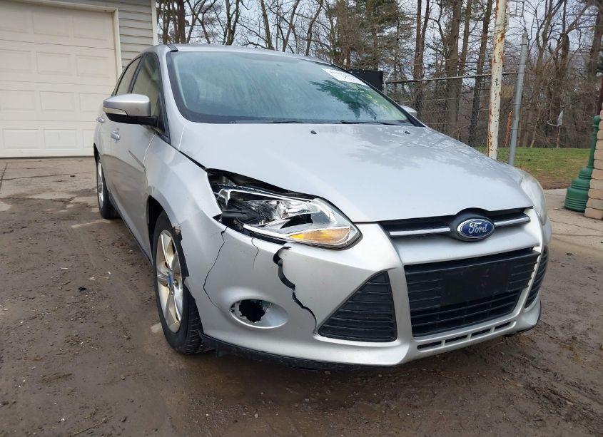 Photo 6 of 2013 Ford Focus SE (VIN 1FADP3F25DL236175)