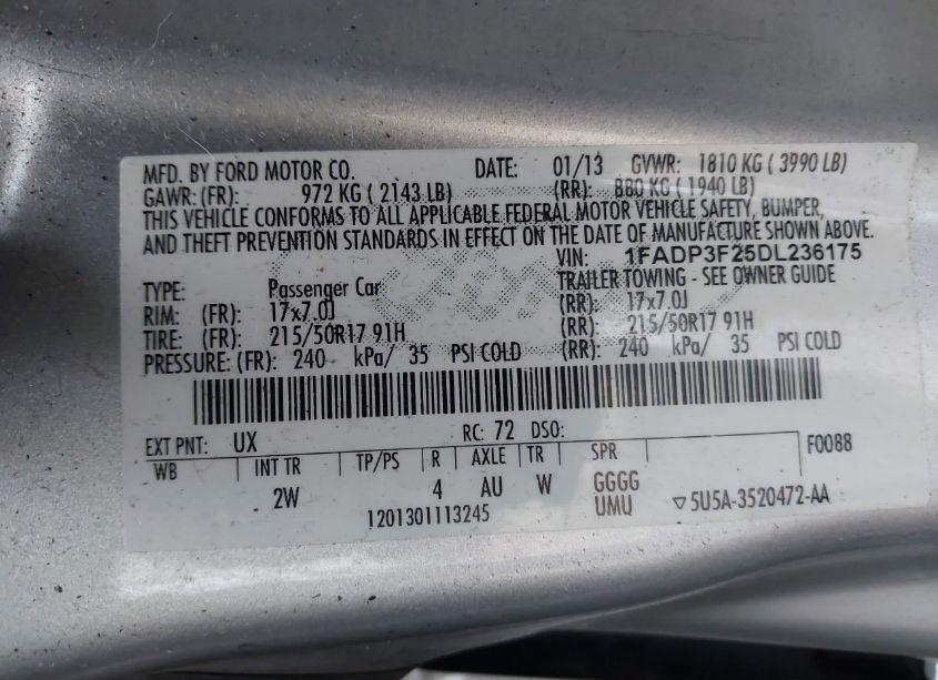 Photo 9 of 2013 Ford Focus SE (VIN 1FADP3F25DL236175)