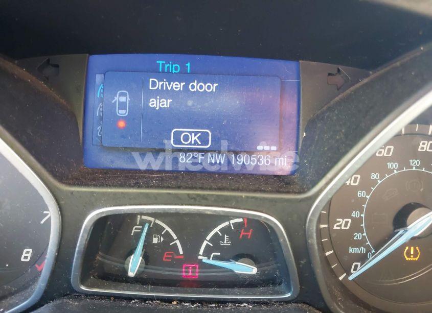 Photo 15 of 2013 Ford Focus SE (VIN 1FADP3F25DL259777)