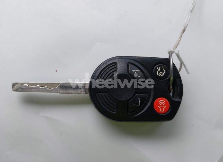 Photo 11 of 2013 Ford Focus SE (VIN 1FADP3F25DL266468)