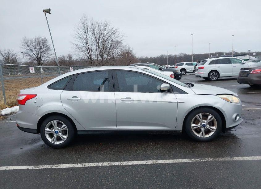 Photo 13 of 2013 Ford Focus SE (VIN 1FADP3F25DL266468)