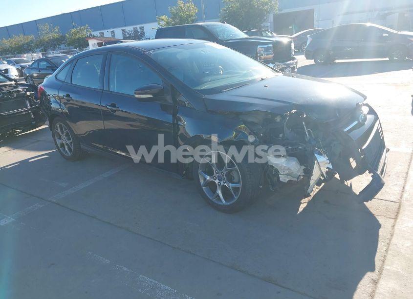 2013 Ford Focus SE (VIN 1FADP3F25DL277714) main photo