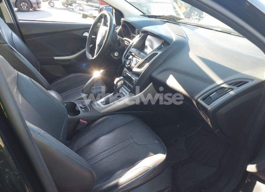 Photo 5 of 2013 Ford Focus SE (VIN 1FADP3F25DL277714)